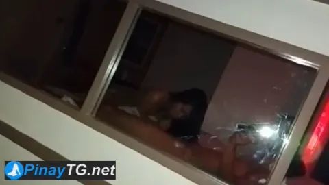 Mirror Shot ang Gusto ni Burikat Habang Nagkakarat